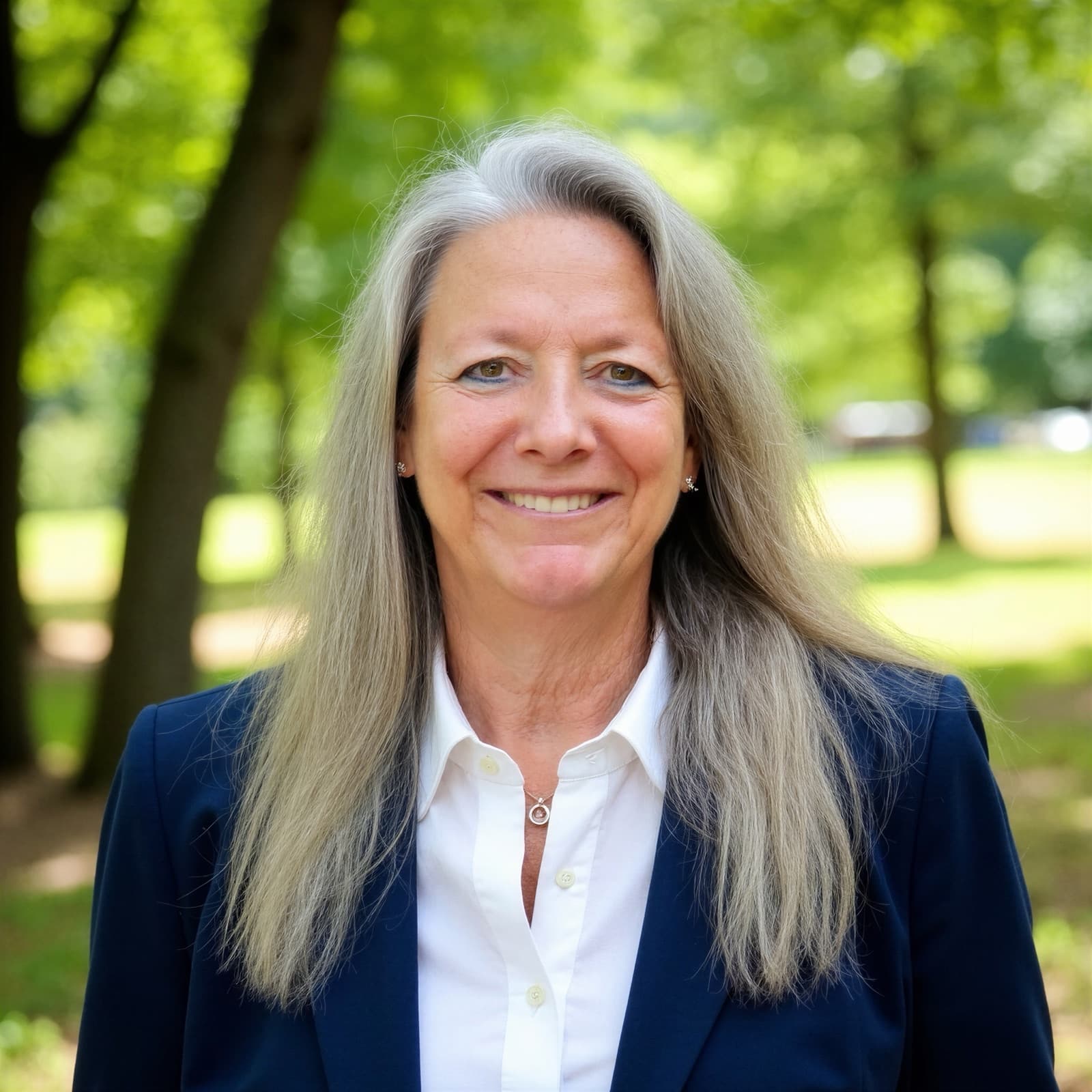 Dr. Lisa Best